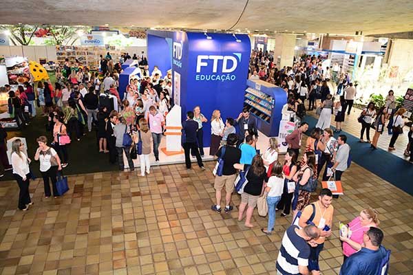 FEIRA_SCHOOL-PICTURE